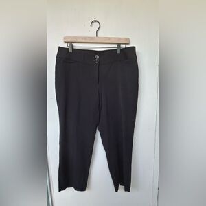 NWT White House Black Market Legacy Black Crop Pants - Size 12
